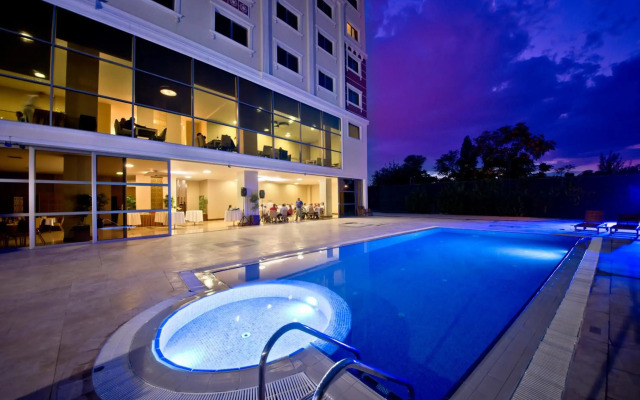 North Point Hotel