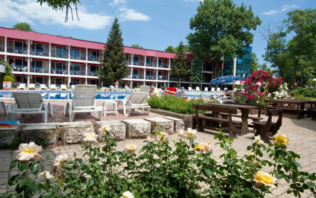 Regina Hotel