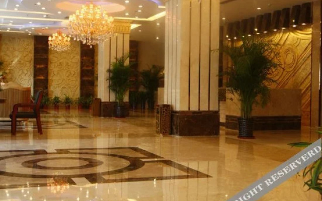 Universal House Haiyi Hotel