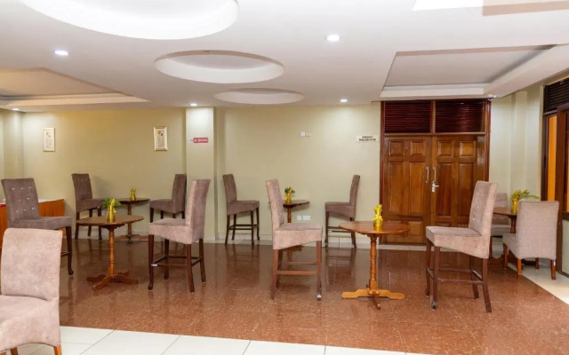 Maxland Hotel