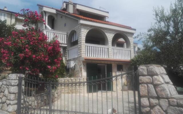 Apartmani Latin Jezera