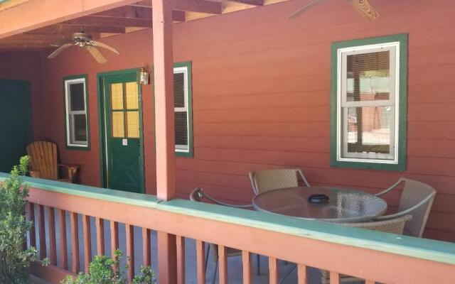 Kernville Inn