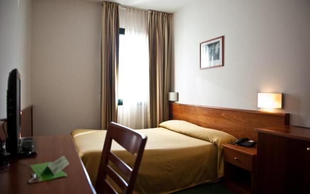 Hotel Serenella