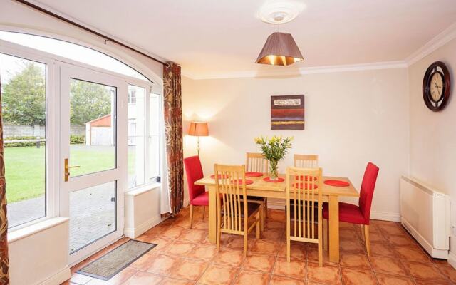 No 20 Killarney Holiday Village