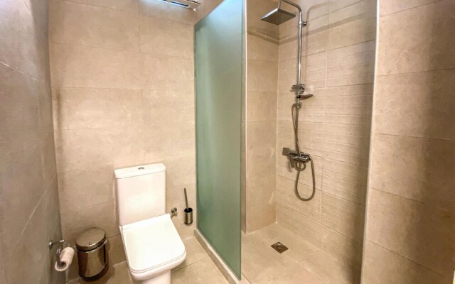 Beautiful Apartment in Chalkida With Wifi and 2 Bedrooms