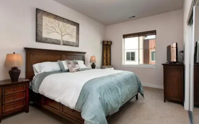 Condo in Newpark
