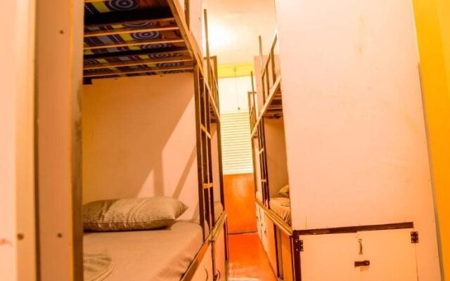 Elephant Shed Tourist Hostel