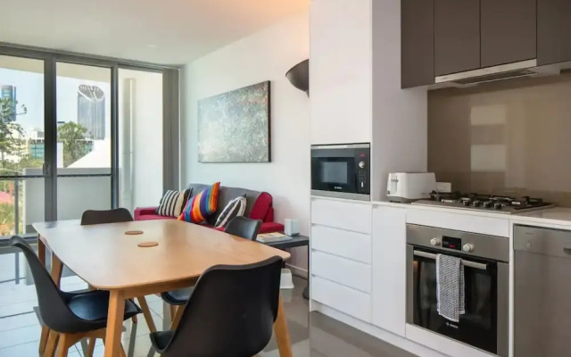 New 1 Bedroom Apartment In West End