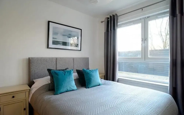 Fabulous Apartment near Edinburgh Center