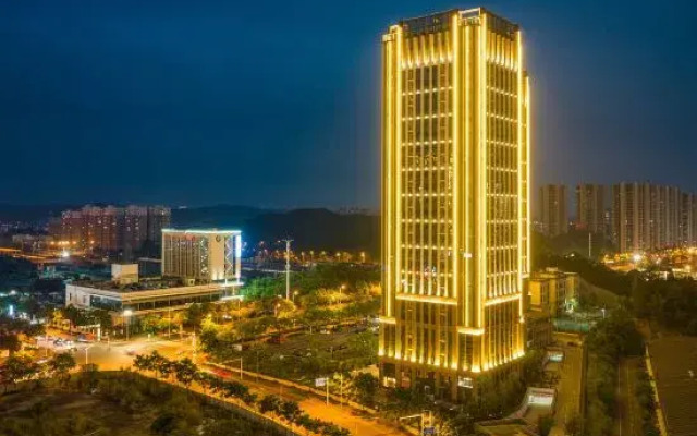 Orange Hotel (Yichang East Railway Station)