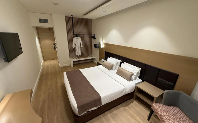 Aeolis Hotel