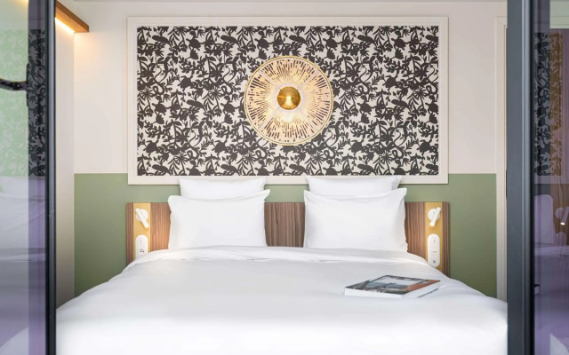 Hotel Yac Paris Clichy, A Member Of Radisson Individuals
