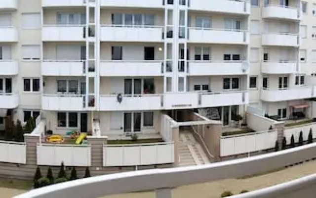 Apartament F&J 12