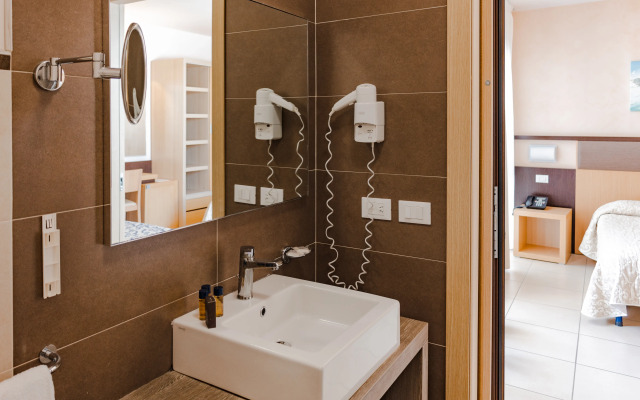 CDSHotels Riva Marina Resort