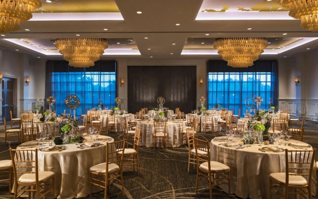 Renaissance Raleigh North Hills Hotel
