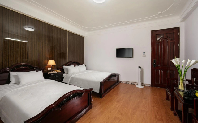 Little Diamond Hotel – Guest Rooms – Hanoi