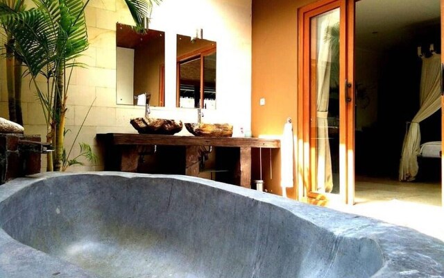 4 bedroom The Camilia Homes Bali