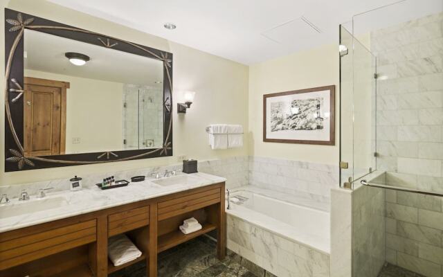 1230 Studio at The Lodge at Spruce Peak