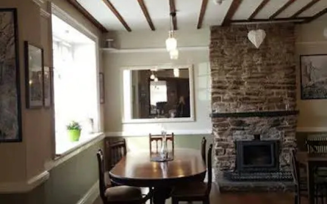 The Crown at Whitchurch