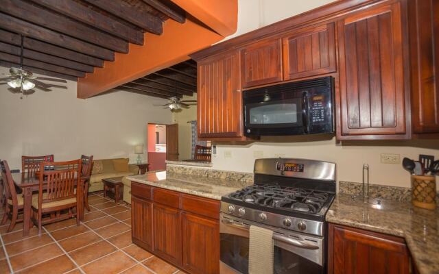 Caribbean Breeze 6b 2 Bedroom Condo by RedAwning