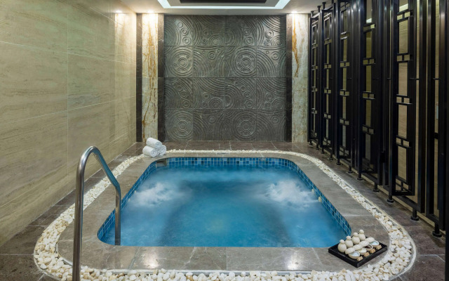 Meliá Vinpearl Hai Phong Rivera