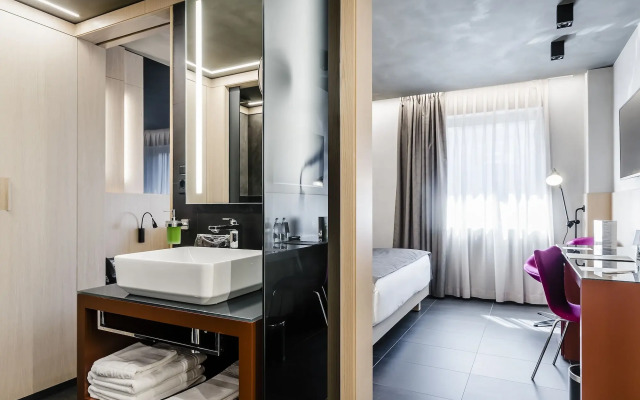 Hotel Metropolis