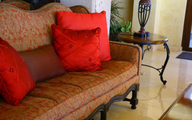 La Mision Loreto Hotel