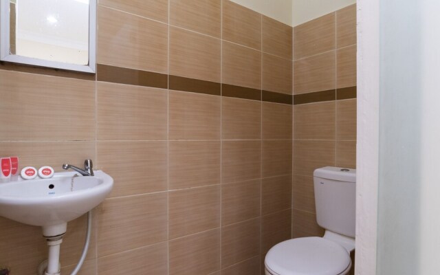 OYO 89536 Hazris Hotel