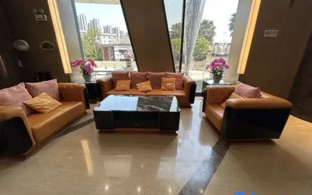 Vienna International Hotel