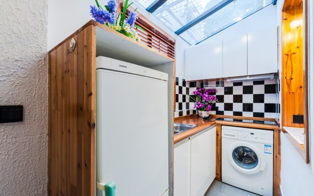 Qiyu Homestay - West Nanjing Road Branch