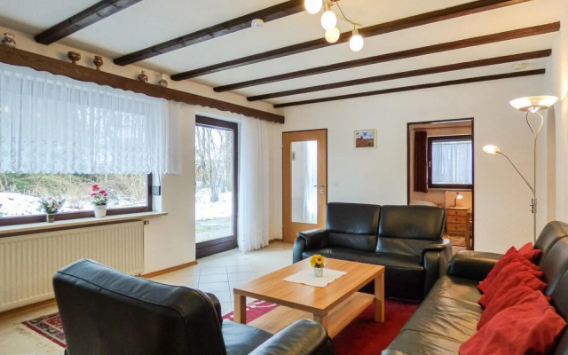 Beautiful Apartment in Arrach With 2 Bedrooms and Wifi
