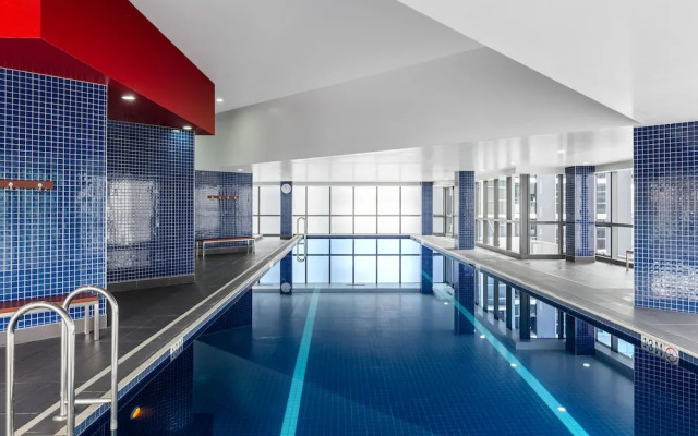 Meriton Suites Adelaide Street, Brisbane