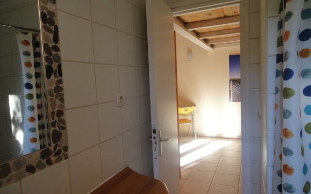 Charming Holiday Home in Poggio-mezzana, 150 m From Beach