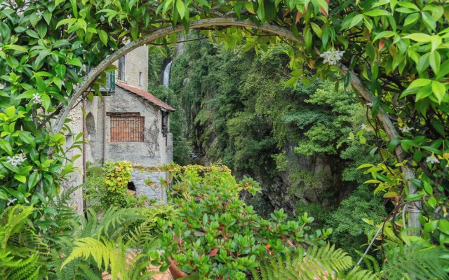 Terrace on Orrido di Nesso Waterfall by Rent all Como