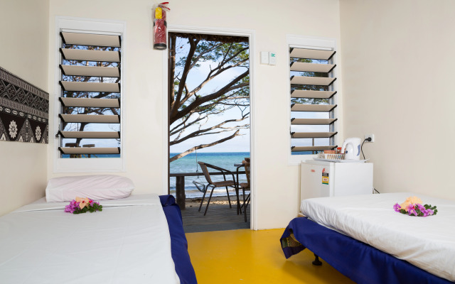 Funky Fish Beach & Surf Resort - Hostel