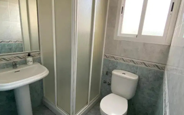 Casa grande con piscina