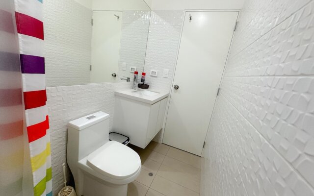 1302 - Exclusive, one step away from San Isidro