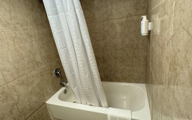 Super 8 by Wyndham Corpus Christi Airport