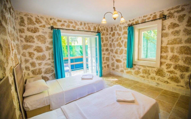 Villa Kaputas 2 by Akdenizvillam