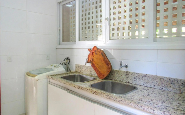 Casa c otimo lazer prox a Praia de Itacimirim BA