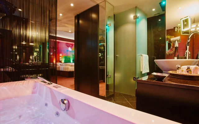 Savoy Hotel