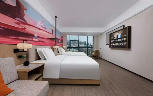Mehood Lestie International Hotel Nancun Wanbo Metro Station Branch