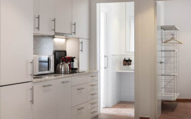 Alta House Suites