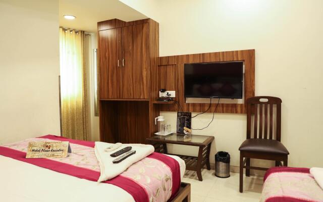 Hotel Plaza Executive Kurla