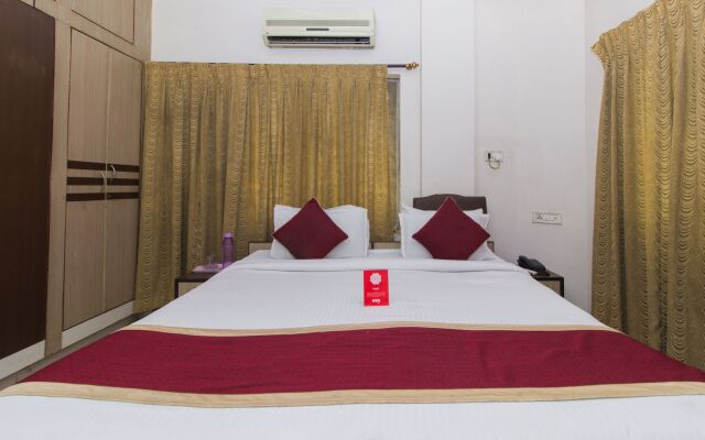 OYO 730 Hotel Karishma Homes