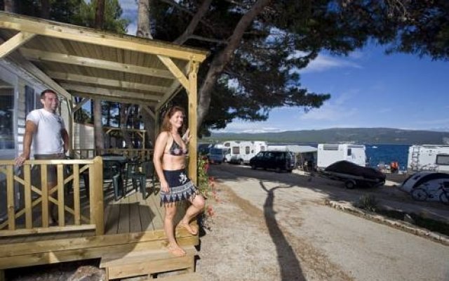 Jeevac Premium Camping Resort