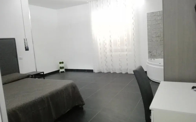 Napoli Garibaldi Luxury