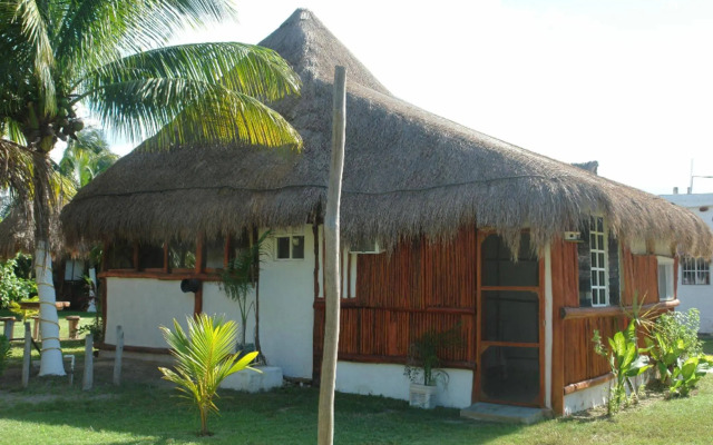 Golden Paradise Hostel