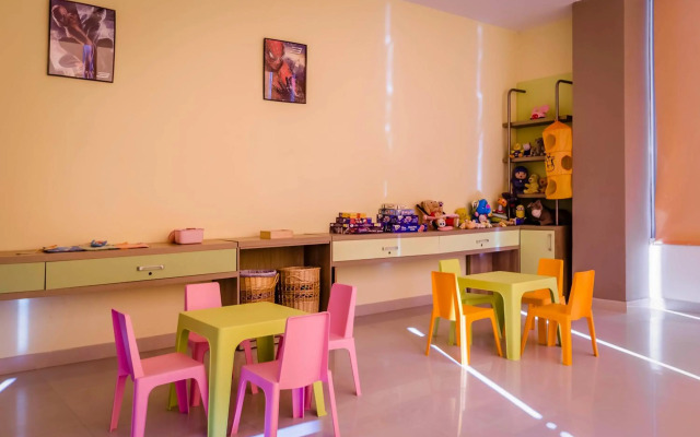 Exe Cunit Suites & Spa