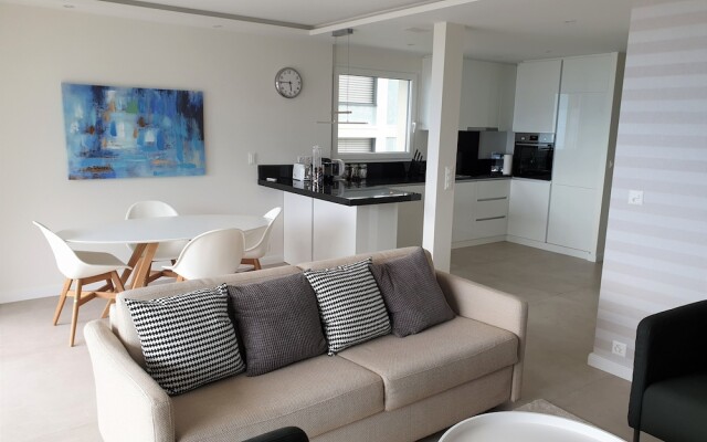 Montreux Elite 2 Bedroom Apartment